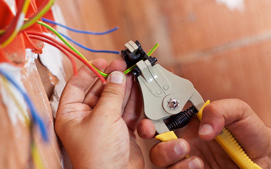 électricien de maintenance Bonnelles